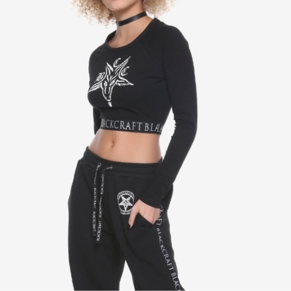 🔮 Blackcraft Baphomet Long Sleeve Crop Top - Picture 3 of 3